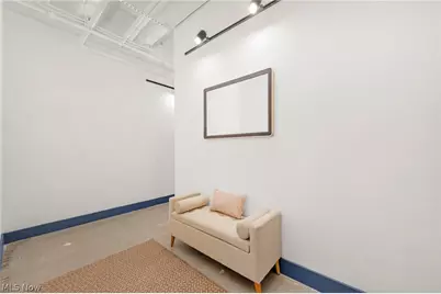 14650 Detroit Avenue #708, Oakwood, OH 44107 - Photo 4