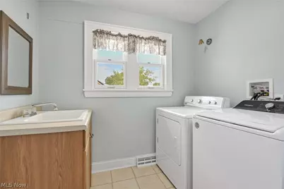 1615 Waterbury Road, Oakwood, OH 44107 - Photo 30