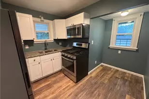 12116 Longmead Ave, Loveland, OH 44135 - Photo 4