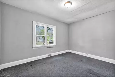 840 Work Drive, Akron, OH 44320 - Photo 36