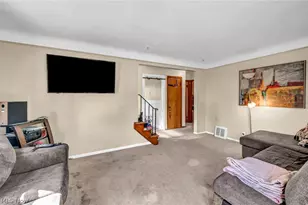 15812 Grant Ave, Maple Heights, OH 44137 - Photo 14
