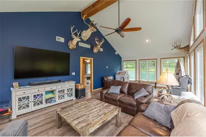 9541 N Bedford Road, Macedonia, OH 44056 - Photo 8