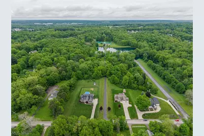 9541 N Bedford Road, Macedonia, OH 44056 - Photo 36