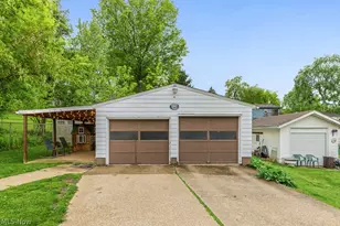 154 Yonker St, Barberton, OH 44203 - Photo 38