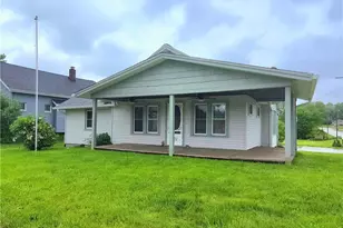 821 Cleveland Rd, Ravenna, OH 44266 - Photo 2
