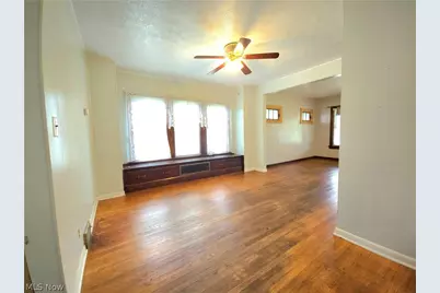 821 Cleveland Road, Ravenna, OH 44266 - Photo 8