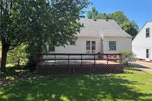 1661 Empire Rd, Wickliffe, OH 44092 - Photo 2