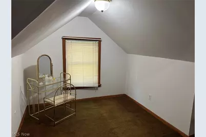 1661 Empire Road, Wickliffe, OH 44092 - Photo 8