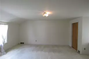 4946 Fairlawn Rd, Lyndhurst, OH 44124 - Photo 20