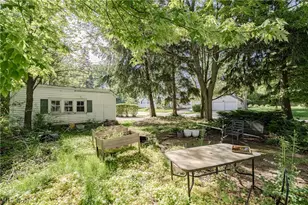 1665 Maywood Rd, South Euclid, OH 44121 - Photo 4