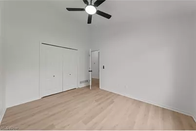 710 Erie Road, Eastlake, OH 44095 - Photo 10