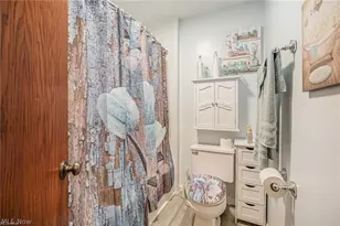 7032 Reed Rd, Conneaut, OH 44030 - Photo 10