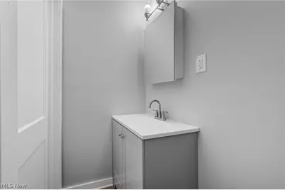 12929 Plover Street, Oakwood, OH 44107 - Photo 34
