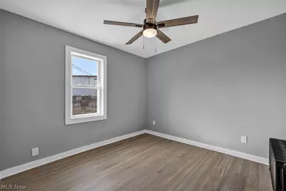12929 Plover Street, Oakwood, OH 44107 - Photo 14