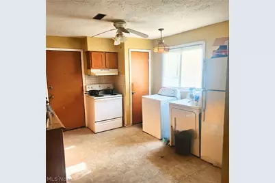 1296 Ottawa Avenue, Akron, OH 44305 - Photo 4