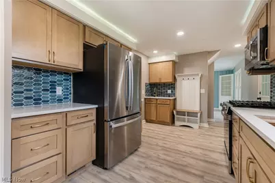 2607 Lakeside Avenue NW, Canton, OH 44708 - Photo 14