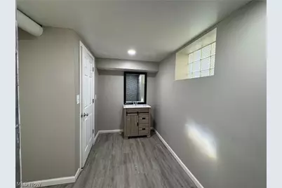 9508 Empire Avenue, Loveland, OH 44108 - Photo 12