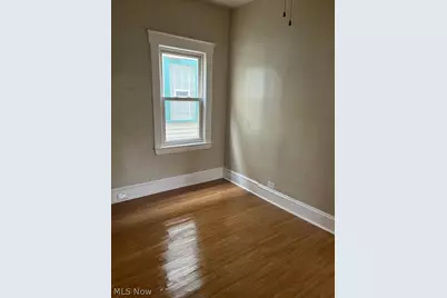 2314 Henninger Road, Loveland, OH 44109 - Photo 8