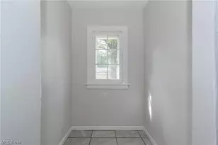 18119 Lakeshore Blvd, Loveland, OH 44119 - Photo 24