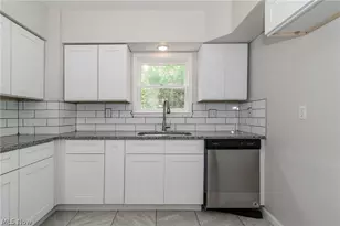 18119 Lakeshore Blvd, Loveland, OH 44119 - Photo 22