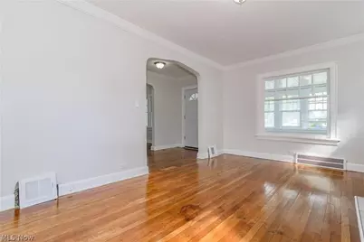 18119 Lake Shore Boulevard, Loveland, OH 44119 - Photo 14