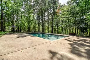 2531 Timberline Dr, Willoughby Hills, OH 44094 - Photo 10