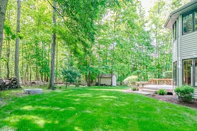 9323 Regency Woods Drive, Kirtland, OH 44094 - Photo 10