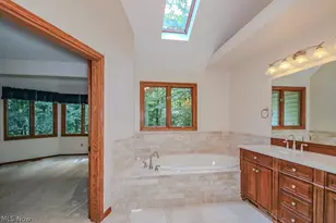 9323 Regency Woods Dr, Kirtland, OH 44094 - Photo 30