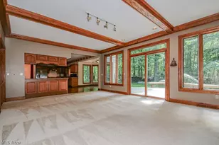 9323 Regency Woods Dr, Kirtland, OH 44094 - Photo 18