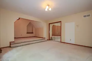 9323 Regency Woods Dr, Kirtland, OH 44094 - Photo 38