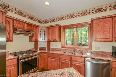 9323 Regency Woods Drive, Kirtland, OH 44094 - Photo 14