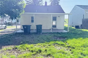 978 Kelly Ave, Akron, OH 44306 - Photo 2