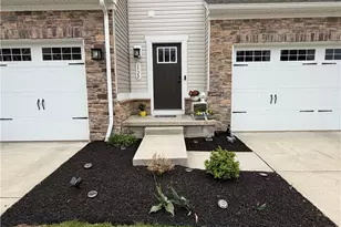 1528 Spruce Hill Dr, Stow, OH 44224 - Photo 2