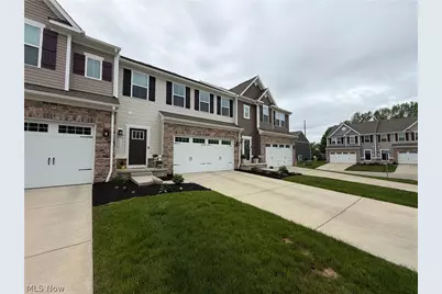 1528 Spruce Hill Drive, Stow, OH 44224 - Photo 4