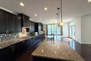 3111 Fairview Dr, Avon, OH 44011 - Photo 2
