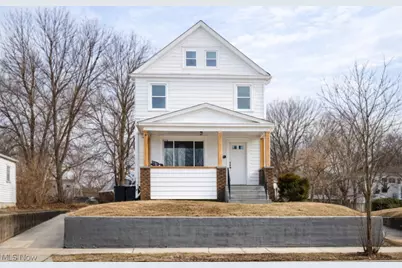 2093 13th Street SW, Akron, OH 44314 - Photo 1
