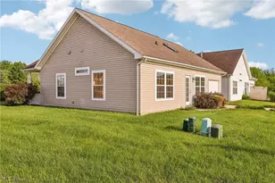 640 Southbay Dr, Wadsworth, OH 44281 - Photo 16