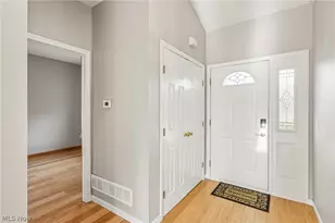 640 Southbay Dr, Wadsworth, OH 44281 - Photo 2