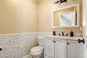 5616 Faircrest St SW, Canton, OH 44706 - Photo 16