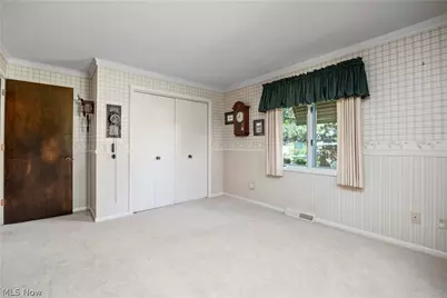 3516 Meadowbrook Drive, Lorain, OH 44053 - Photo 20