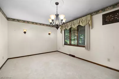 3516 Meadowbrook Drive, Lorain, OH 44053 - Photo 34