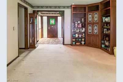 3516 Meadowbrook Drive, Lorain, OH 44053 - Photo 8