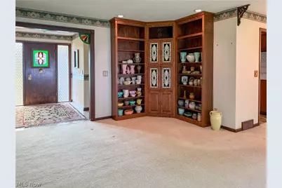 3516 Meadowbrook Drive, Lorain, OH 44053 - Photo 12