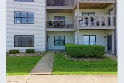 5237 Lake Road W #1107, Ashtabula, OH 44004 - Photo 2