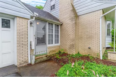 3130 Halsey Drive NE, Warren, OH 44483 - Photo 32