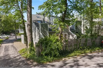 1376 Bobby Lane #32, Westlake, OH 44145 - Photo 26