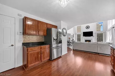 33275 Ambleside Drive, Avon Lake, OH 44012 - Photo 8