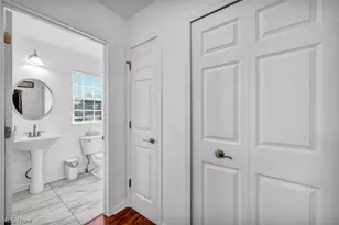 33275 Ambleside Dr, Avon Lake, OH 44012 - Photo 14
