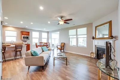 8081 Parkcroft Drive, Mentor, OH 44060 - Photo 8