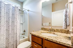 8081 Parkcroft Dr, Mentor, OH 44060 - Photo 22